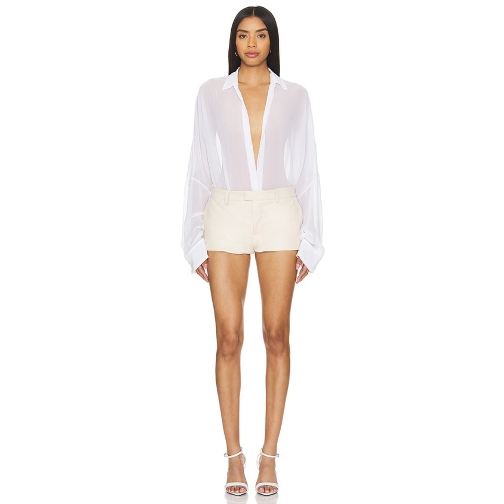 Lovers and Friends Olivia Faux Leather Shorts in Bone XS - Picture 2 of 11